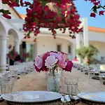 Vila Eden Lodge, A Unique Space For Groups Bensafrim