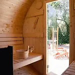 Eden Lodge, A Unique Space For Groups Vila Bensafrim