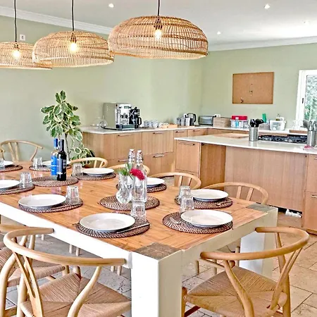 Tiny Whale Lodge, A Unique Space For Groups Willa Bensafrim