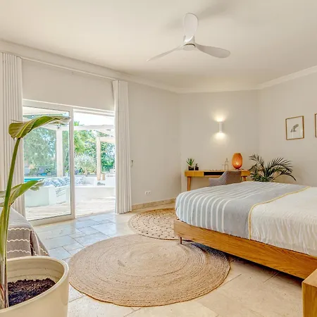 Eden Lodge, A Unique Space For Groups Bensafrim