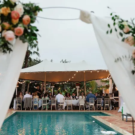 Eden Lodge, A Unique Space For Groups Villa Bensafrim