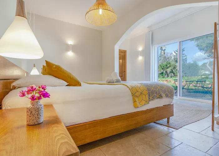 Eden Lodge, A Unique Space For Groups *