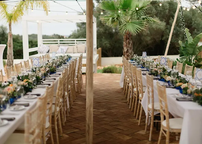 Eden Lodge, A Unique Space For Groups *