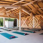Eden Lodge, A Unique Space For Groups Villa *