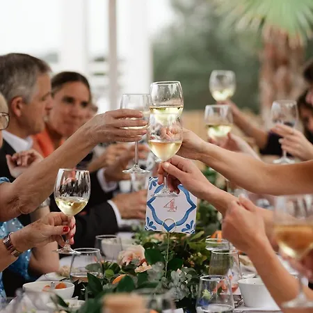 Eden Lodge, A Unique Space For Groups