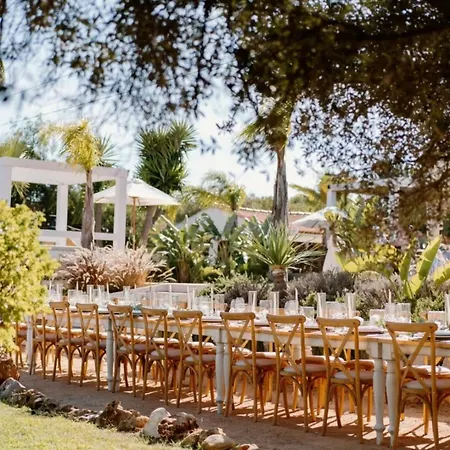 Villa Eden Lodge, A Unique Space For Groups Bensafrim