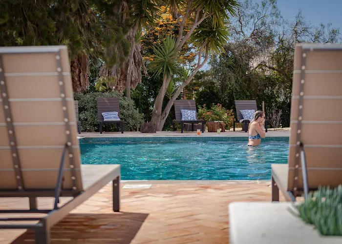 Eden Lodge, A Unique Space For Groups Villa Bensafrim