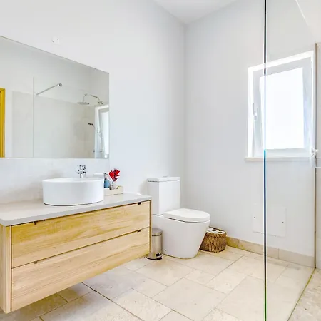 Eden Lodge, A Unique Space For Groups Вилла