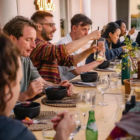 Вилла Eden Lodge, A Unique Space For Groups